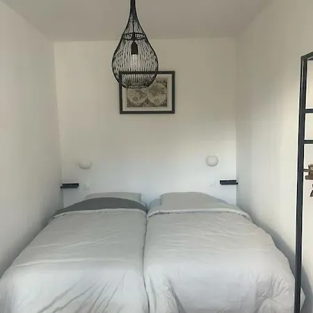 La Grange Eiffel Cosy Avec Parking Ferme Et Terrasse Wood Apartamento *